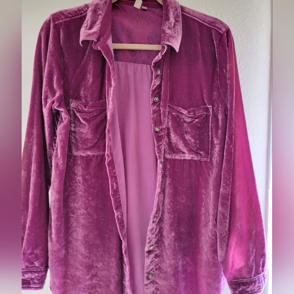Pilcro Anthropologie velvet blouse size S